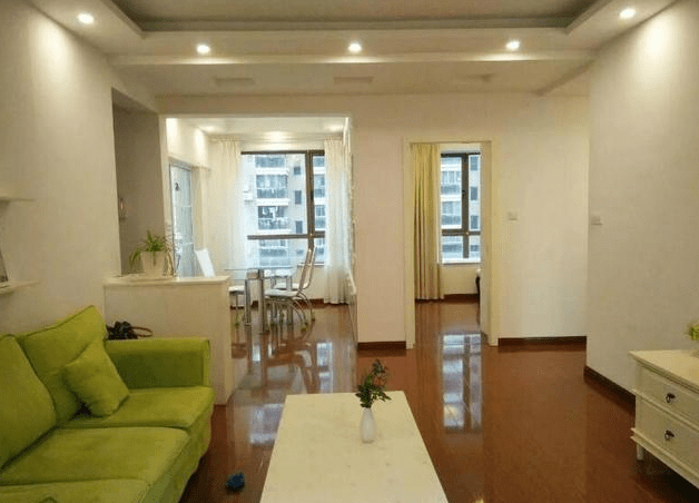 晒晒正在通风的新房,硬装8万包全屋木地板,朋友都说我赚到了!