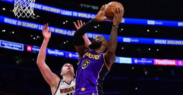 NBA晚报：詹皇会观看世界杯决赛，浓眉无严重伤病，勇士客场最差