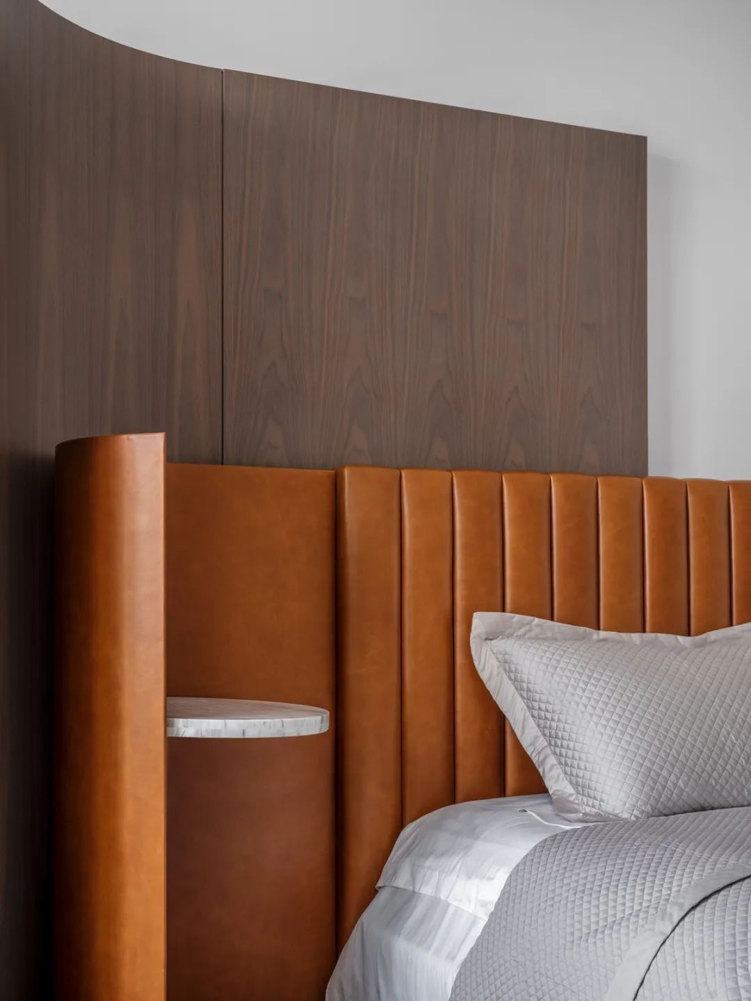 400㎡带空中花园别墅,看设计师如何逆风翻盘改造!