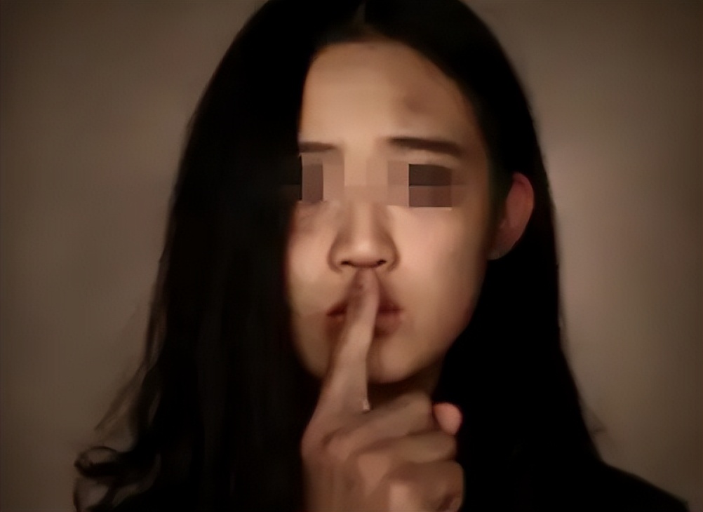 2007年,广东一男子欺凌女儿长达4年,致女儿多次怀孕,法院判了