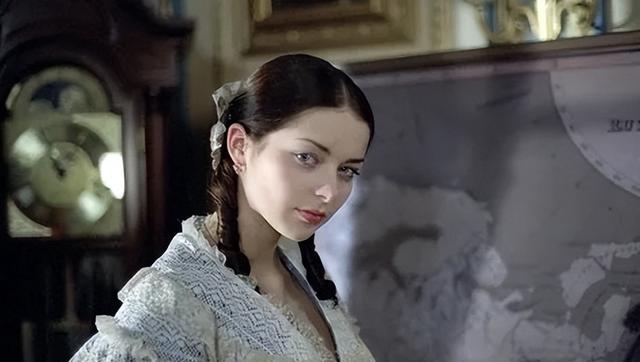 玛丽娜|最霸气的“叶皇”：俄罗斯国宝级女演员玛丽娜，美貌和气质太绝了