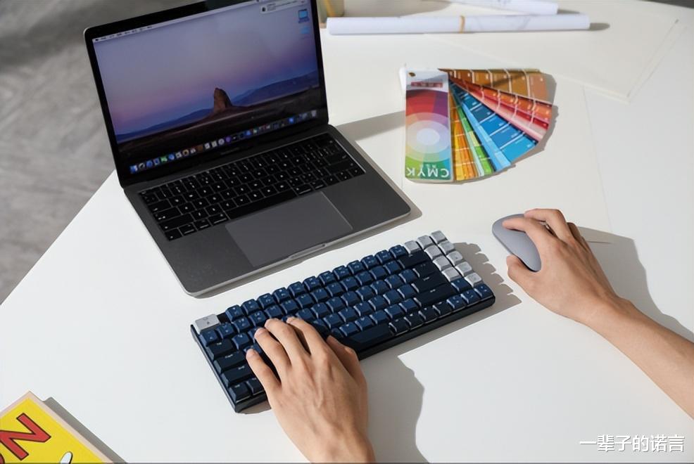 键盘|键盘竟然有ABCD顺序的?从来没有见过,这是为什么?