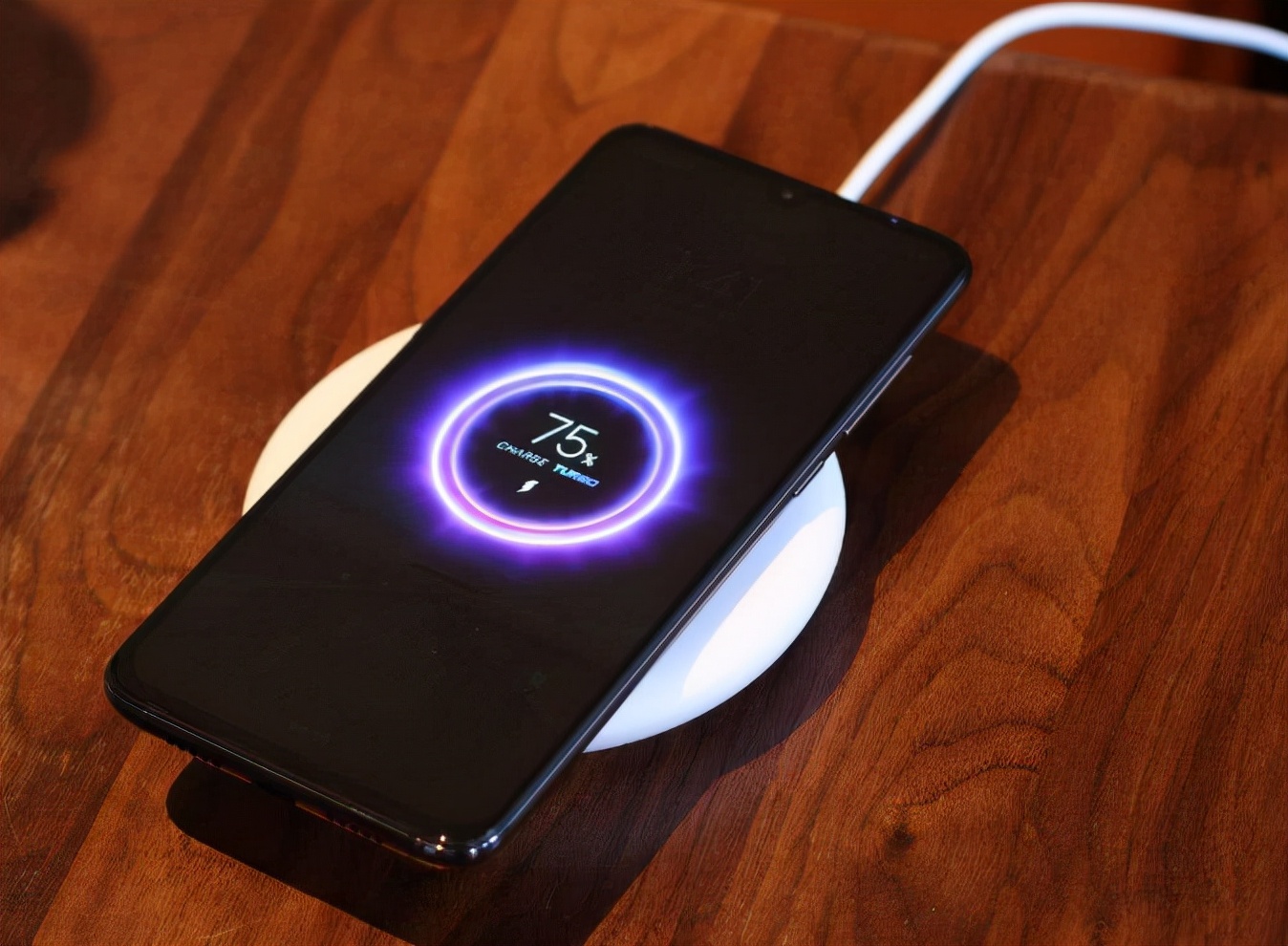 华为鸿蒙系统|华为鸿蒙突然行动,推出的新功能让果粉也受益了