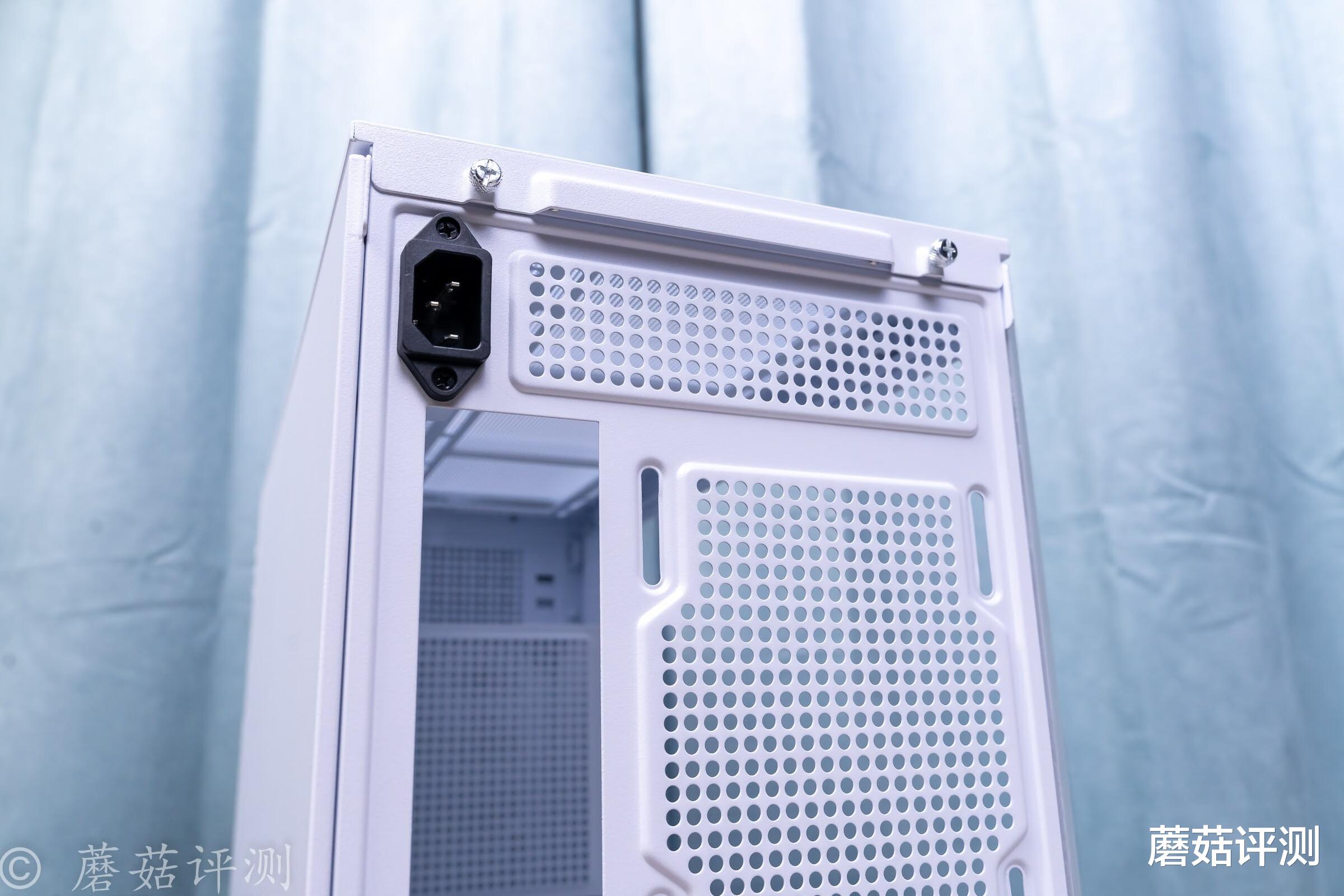 机箱|多一块屏幕,机箱功能更强大,乔思伯松果D31机箱Mesh副屏版 评测