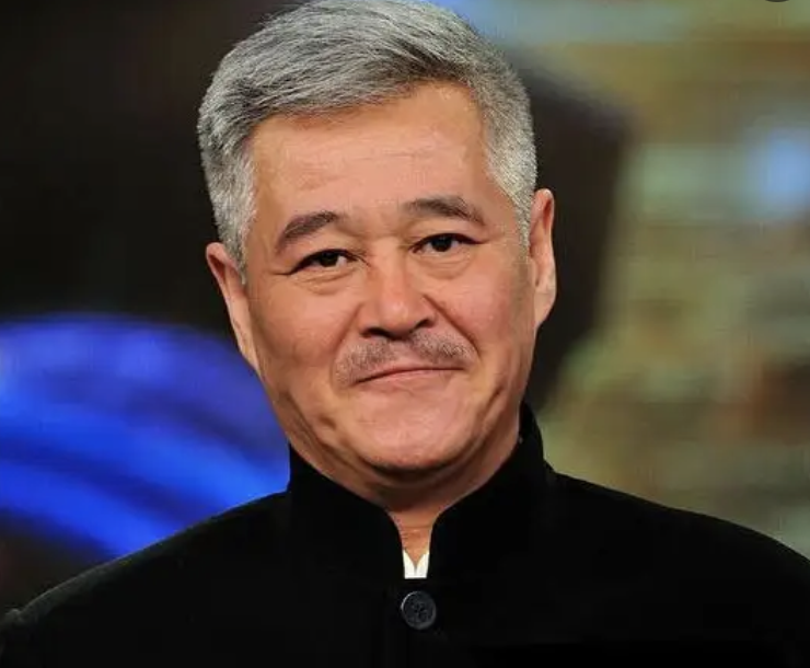 孙立荣|刘能媳妇孙立荣，当众让赵本山给名分，直言：否则上妇联告你去