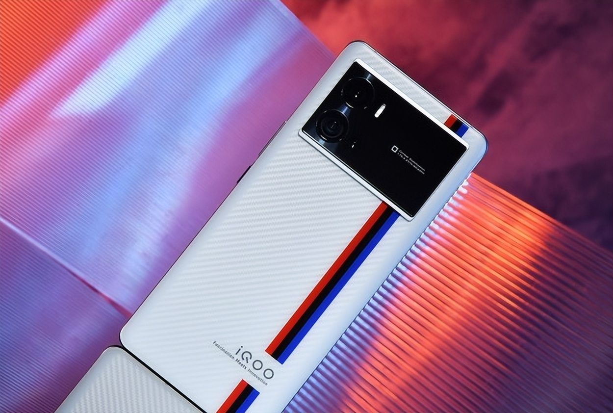 高通骁龙|6.18提前打响，三星E5屏+120W+双主摄，骁龙8旗舰直降1000元