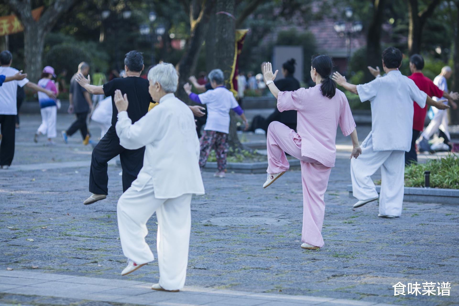 肝脏|11月22号就是小雪节气了,饮食上应该吃些什么?又该如何养生呢?