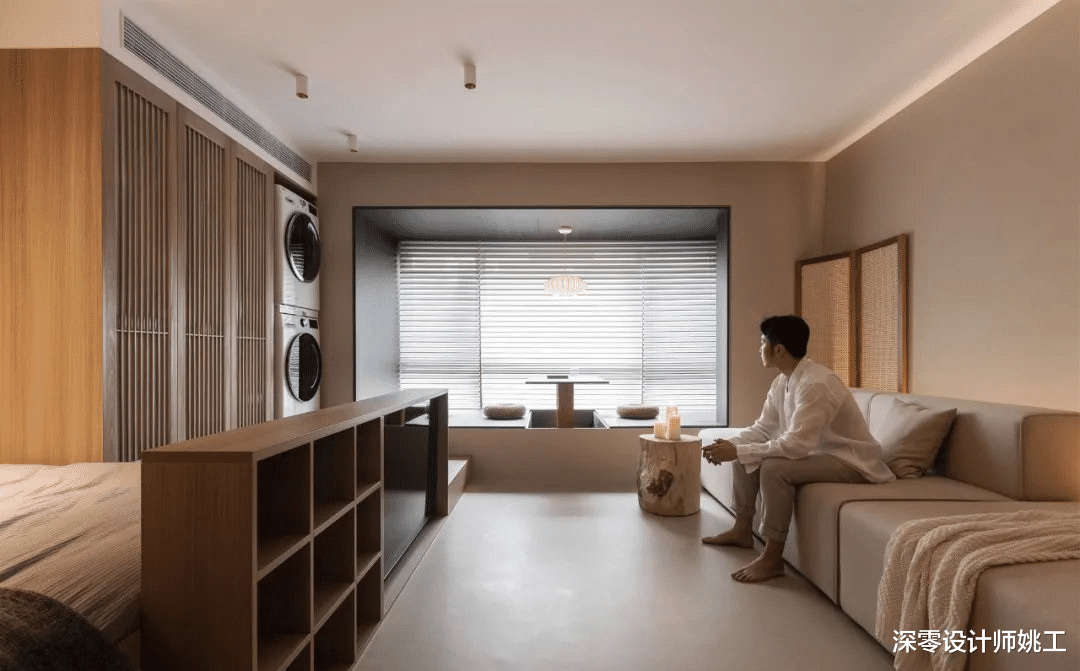 这4个小户型神设计太逆天了,阳台包进客厅打榻榻米,功能立马翻倍