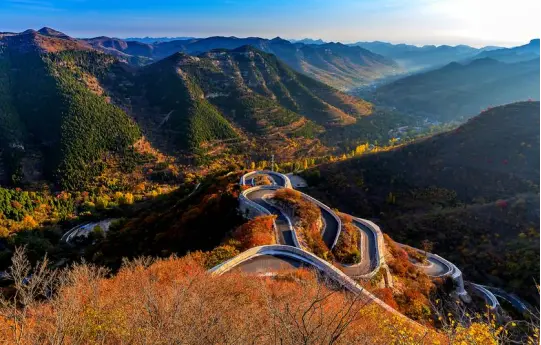 潍坊|世界最长的天然回音壁在山东的这座山中，此地还被誉为“潍坊版张家界”