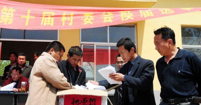 村干部将实施“末位淘汰”?4类村干部将清理出局!农民可举报