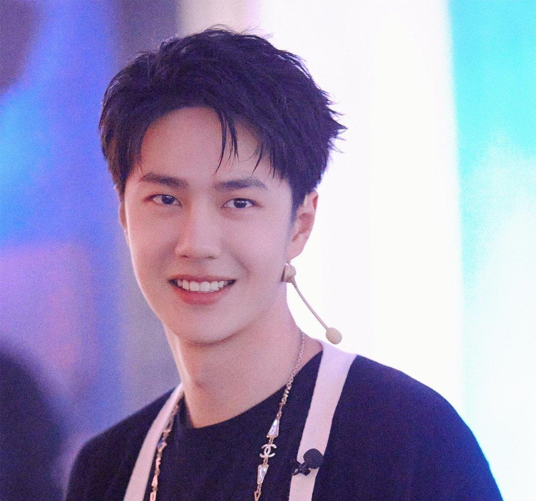 王一博|白敬亭新剧撞型王一博,网友表示:都是帅哥,没有可比性