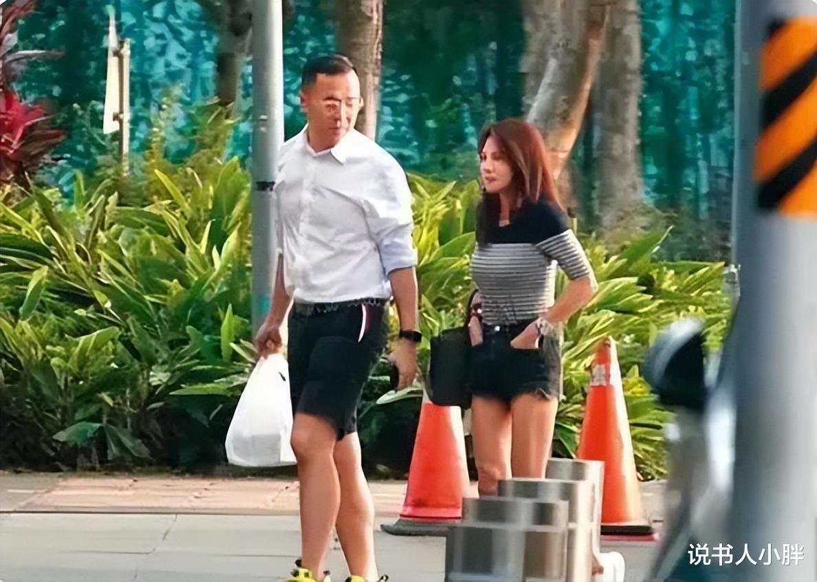 梁静茹|“分手快乐”梁静茹被抛弃的“内幕”,真相没那么简单