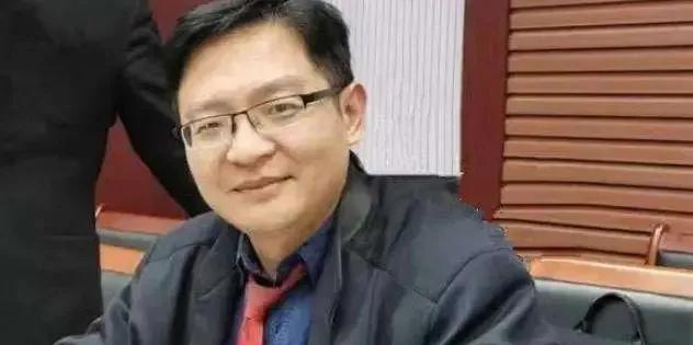 知名律师谈胡鑫宇失踪案，表示孩子遗体可能在信江