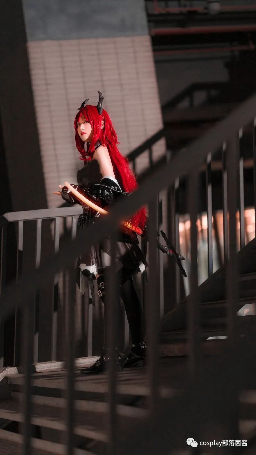 漫展|cos：明日方舟史尔特尔漫展cos正片@酒酱