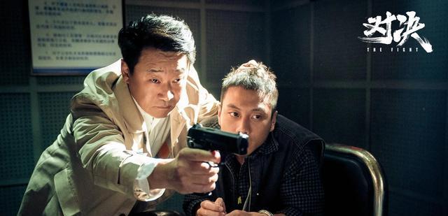 警察|枪击市长，殴打警察，欧豪王景春主演《对决》真的是浮夸剧吗