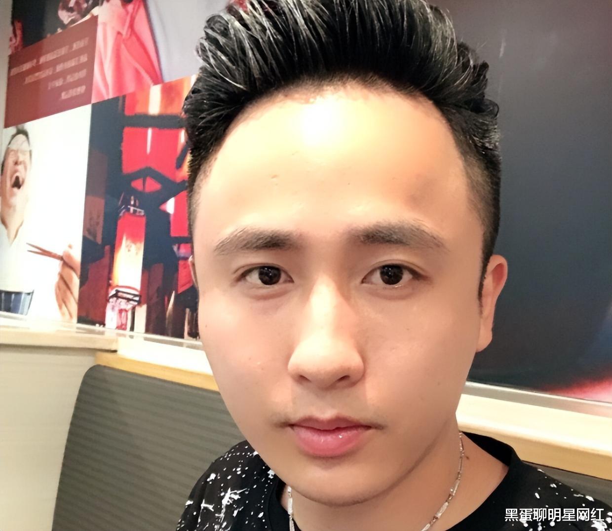 散打哥|散打哥直播“老铁有话说”，二子爷连麦拆台，大喊：辛巴正能量