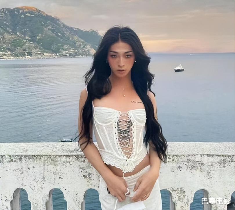 李嫣|星二代留学照曝光:王诗龄贵族范,李嫣朋友多不输王菲,哈利放飞