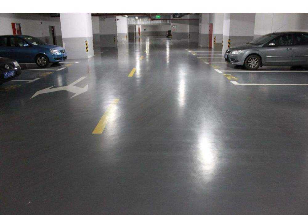 做任何地坪施工时候都需要清理地面的原因