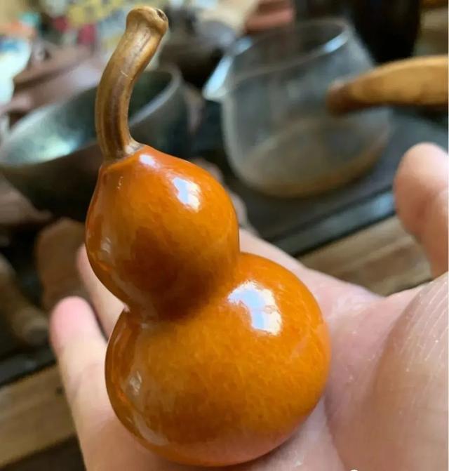 文玩|越盘越花的7种文玩,如何预防和补救?