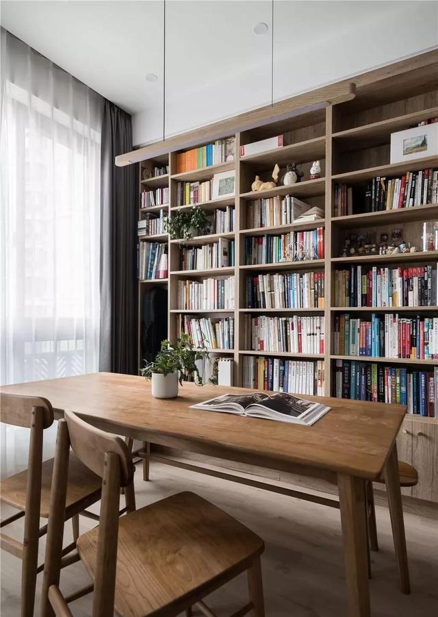 女主独居45㎡小宅,家里布置得简洁耐看,越住越舒服!