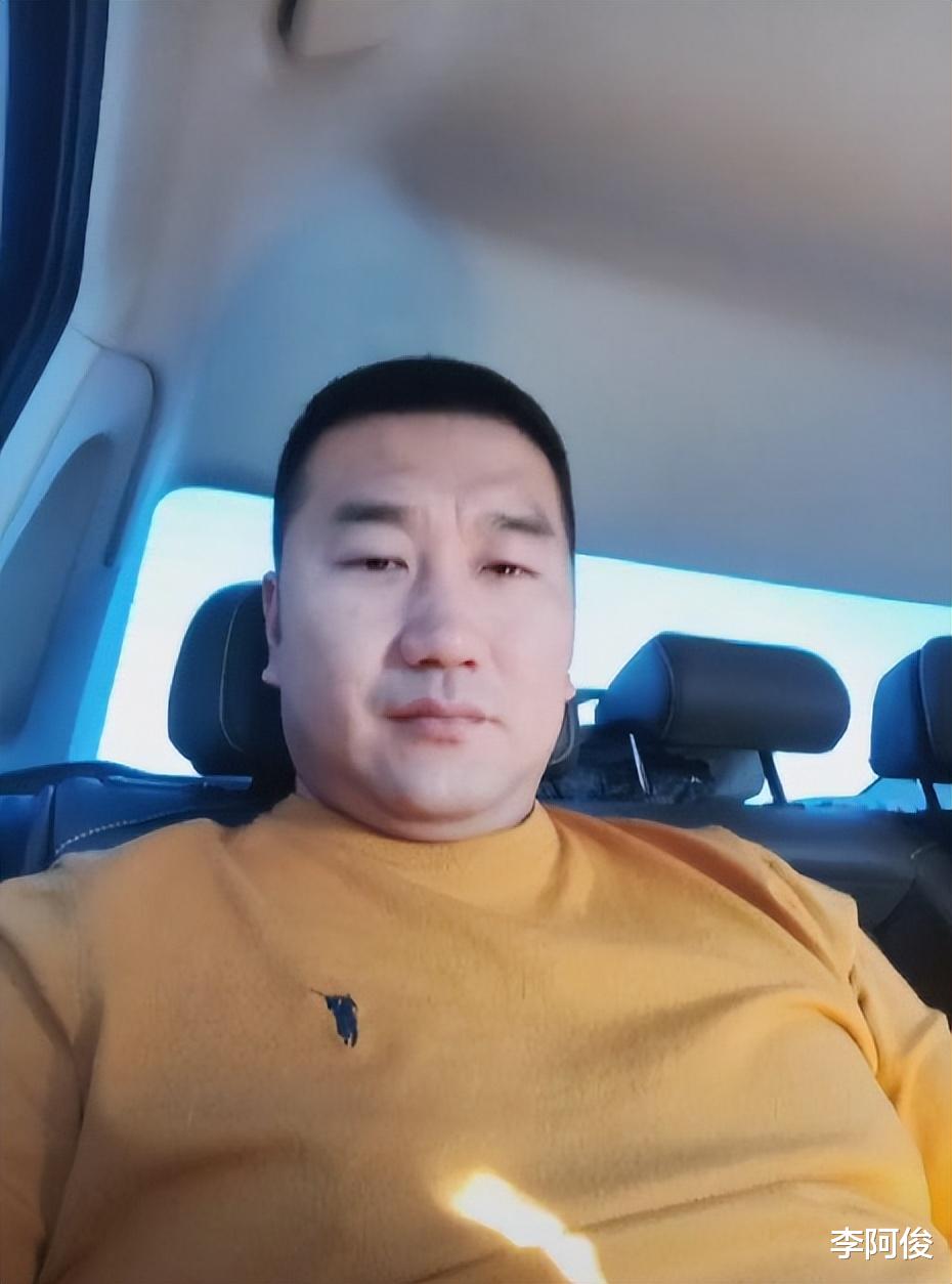 “给我杀了她!”唐山烧烤店打人案中,主犯陈某志气焰最为嚣张