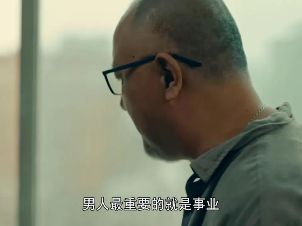 花样年华|《亲爱的小孩》：这3处伏笔证明，苏景伟是唯一能救禾禾的人