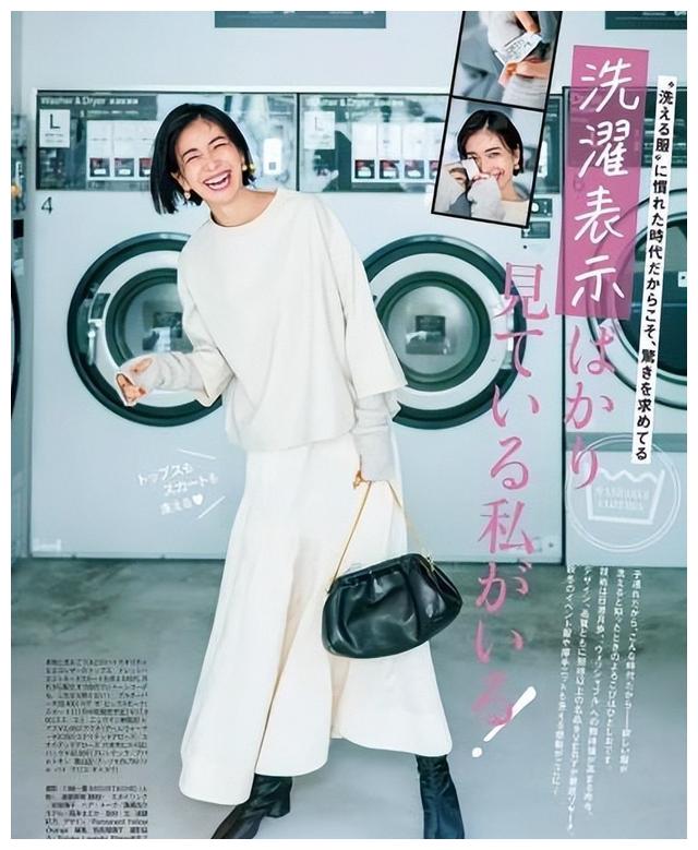 长裙 优雅到骨子里的女人：发不过肩、穿衣色不过三，到老都是一枝花