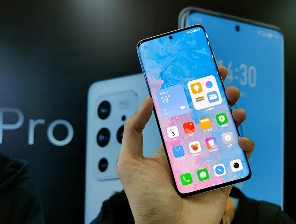 魅族|魅族发力,2K分辨率+120Hz双开,小尺寸旗舰跌至2849元