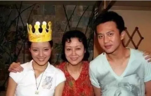 车晓|车晓:拒绝邓超追求,28岁嫁给山西首富,1年后她却成了圈中笑话