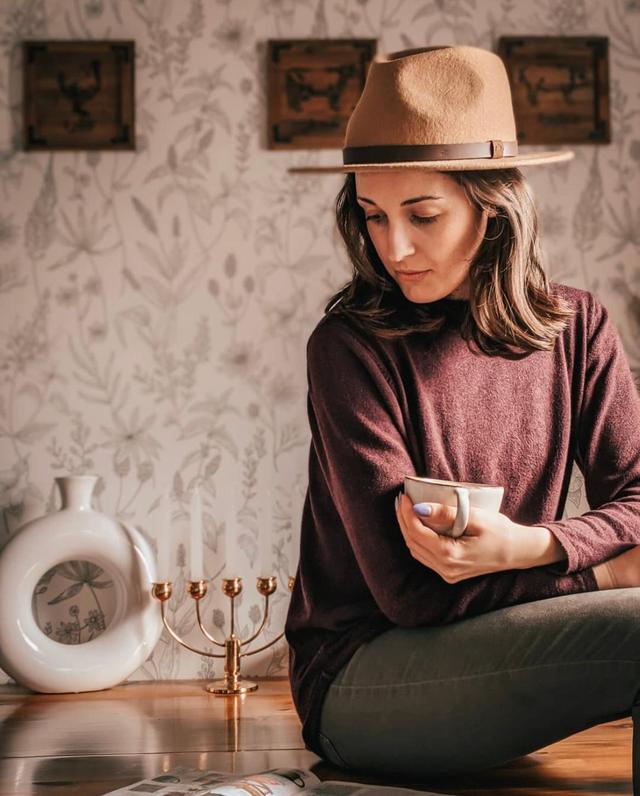 30岁波兰女主家,没有贵重物品但自然温暖,网友:身心变得平静