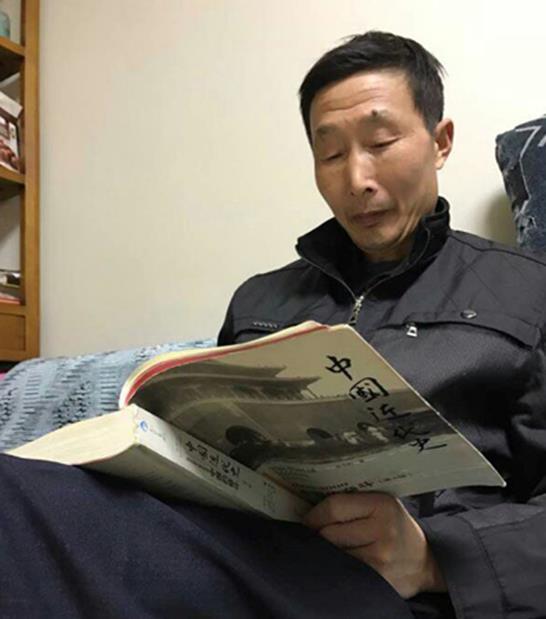好心大叔救人被误以为是人贩子,竟当街被打成残废!