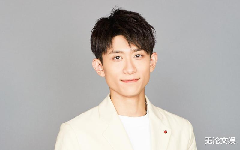 张一山|张一山《平凡英雄》定档国庆！严格审查自证清白，官方回应来了