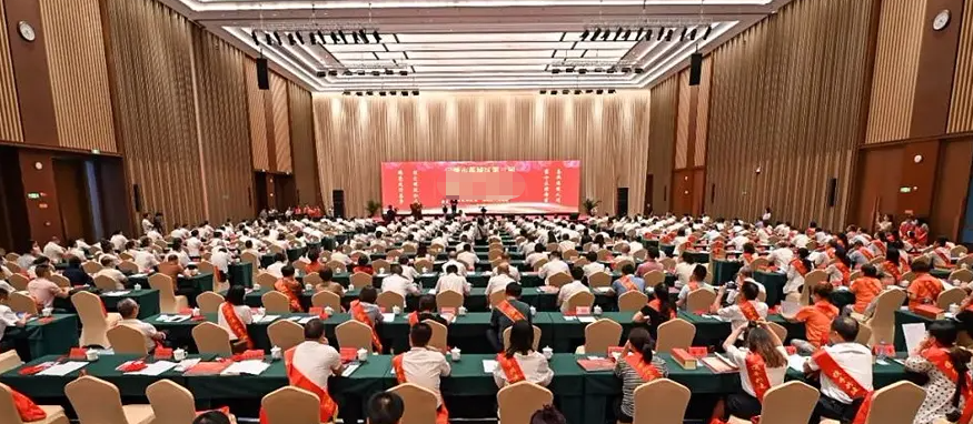 俄乌公投、管道破坏影几何?节前交易提示