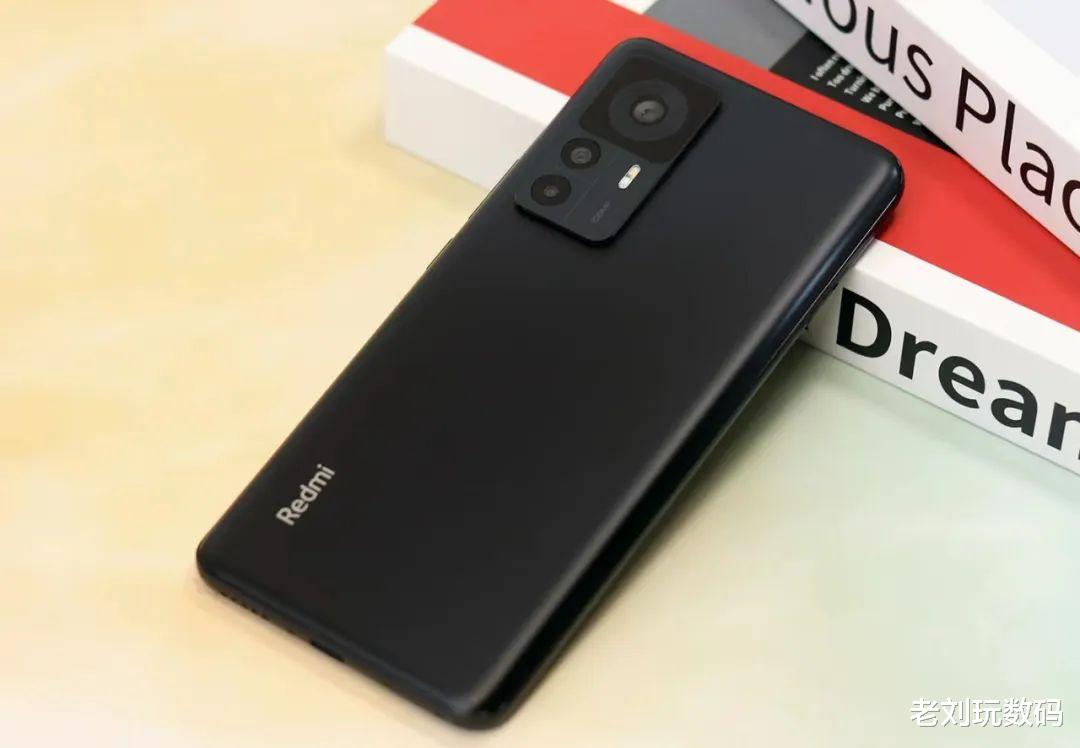高通骁龙|搭载满血版骁龙8+处理器和120W快充，一款性价比极高的Redmi手机
