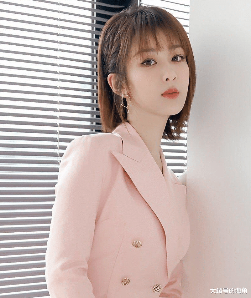 龚俊|杨紫明明就很漂亮，没有整，那些人总是抠图说她丑