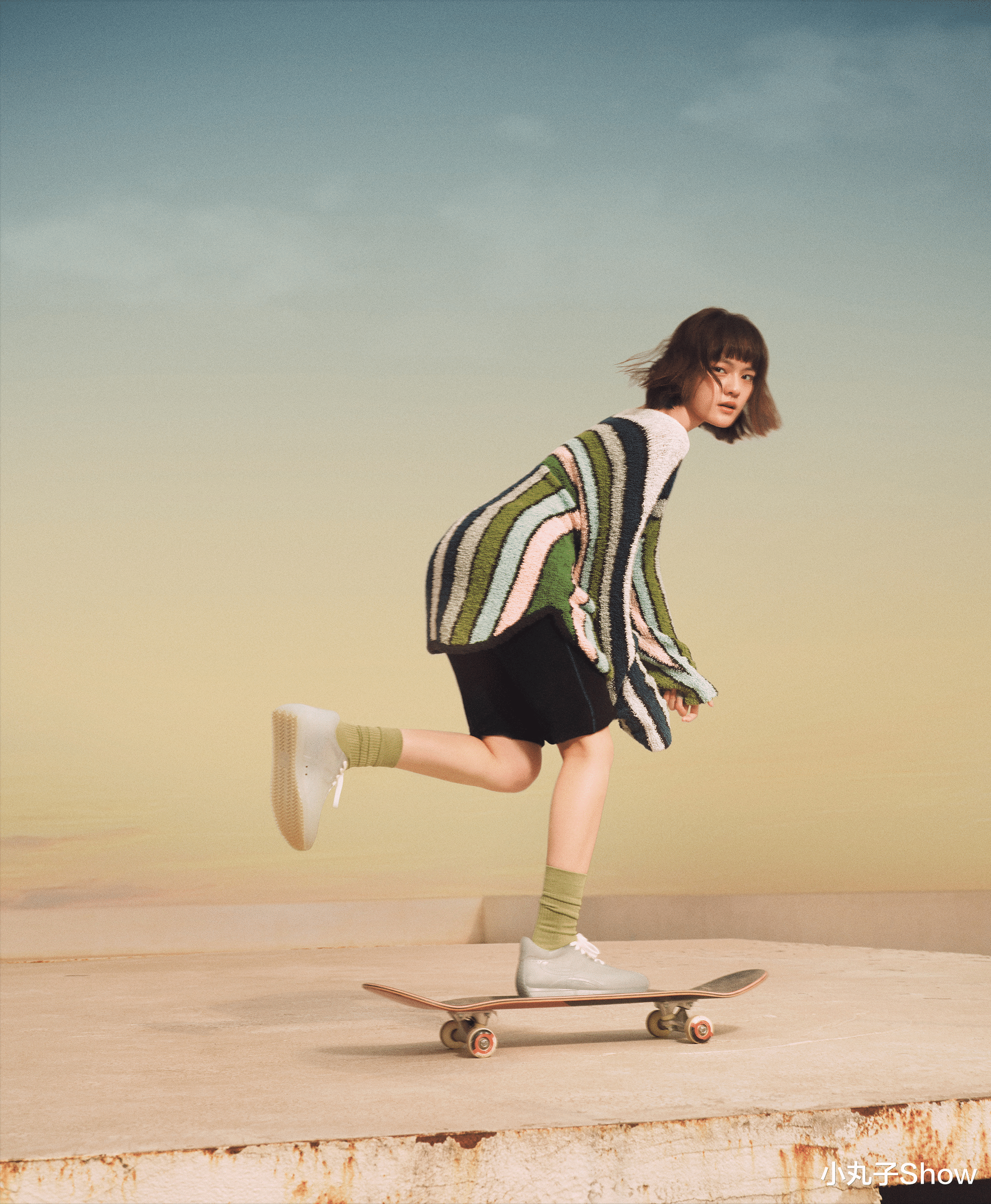 谭维维|撞脸大S！19岁文淇唯美时尚画报释出，古灵精怪的气质自带故事感