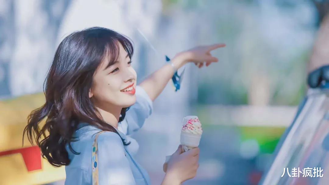 任嘉伦|王冰冰塌房？赵丽颖杨幂合体？李现又提名金扫帚？王俊凯追星？