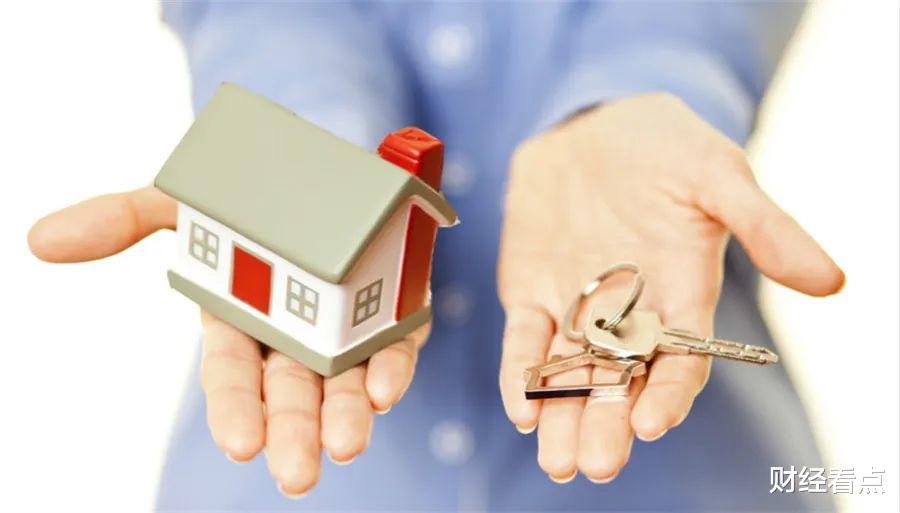 昆明|员工拉横幅讨薪、欠6万工资不认账？我爱我家劳动纠纷频发