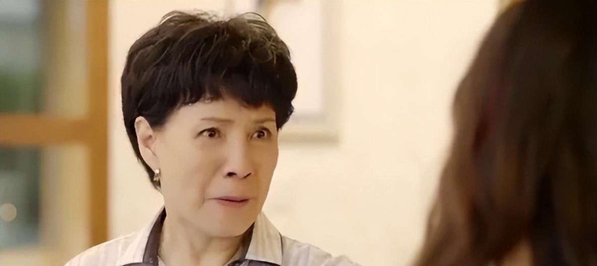 婆婆要养老,儿媳:我妈65岁还在地里干活,儿子:我妈身体不好