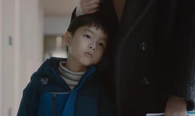 李小冉|李小冉新剧开播太火爆，情人变仇人、心脏病，狗血剧情又虐又爽