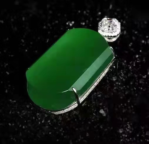 99版人民币|为什么翡翠能在中国永存？