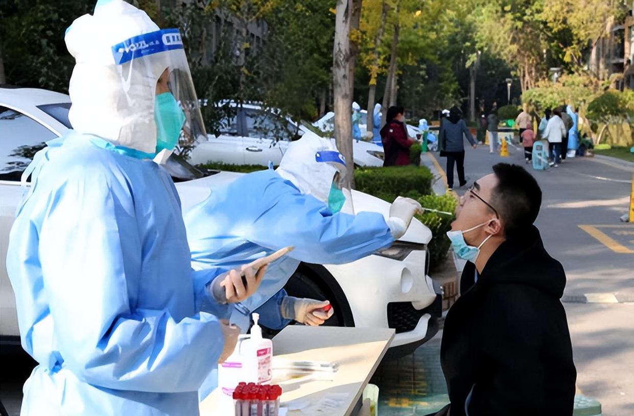 核酸检测|如果未来取消核酸检测,众多检测人员和检测机构,将该往何处?