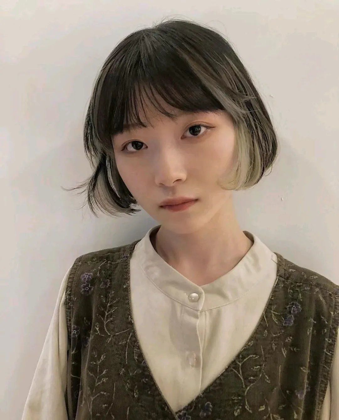 发型 17款当下最火流行发型，卷发直发全都有，很美很时尚