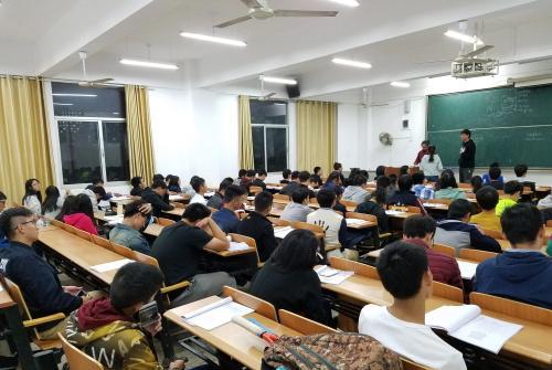 许多|毕业了才恍然,这4个专业成考公的“香饽饽”,看下有你吗?