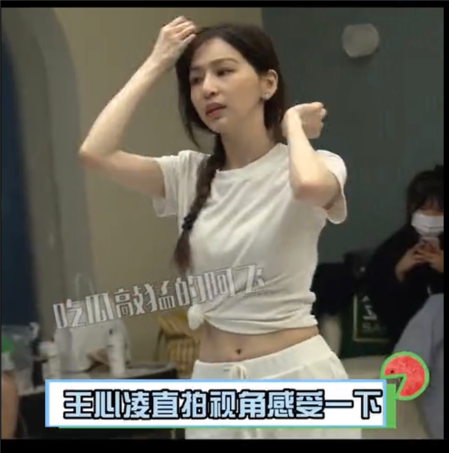 林志玲|王心凌参加浪姐翻红,和阿娇同框齐舞,带队排舞leader范十足