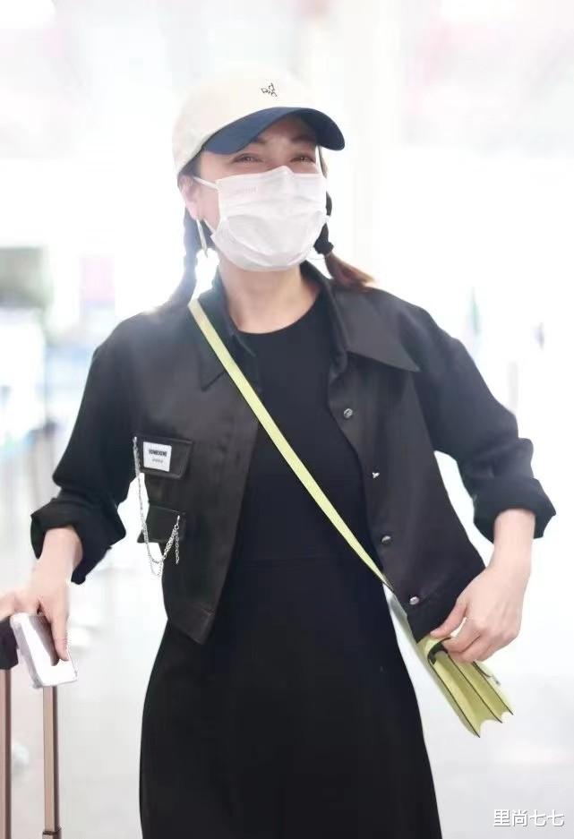 穿衣搭配|吴昕的私服美到起飞了！穿黑裙目测有90斤，甜酷风竟然这么高级