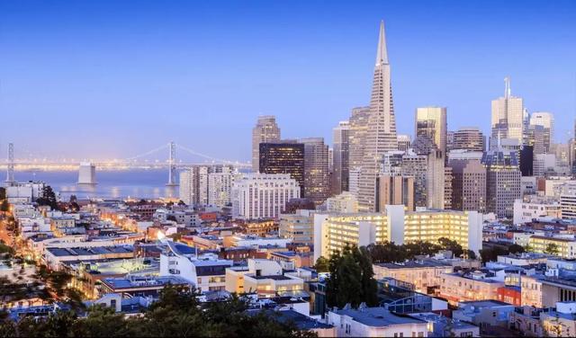 硅谷|马斯克们打了响指，4万硅谷员工消失｜深氪