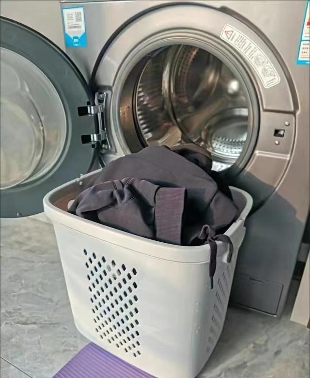 日本80后女孩独居32㎡公寓,全屋简单温暖,太有安全感了