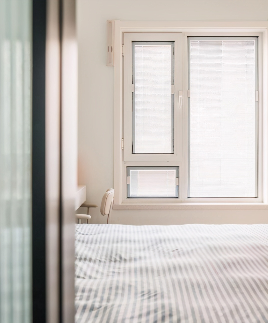 38平米的小家,客厅餐厅衣帽间卧室一个不少,一人一汪住超舒服