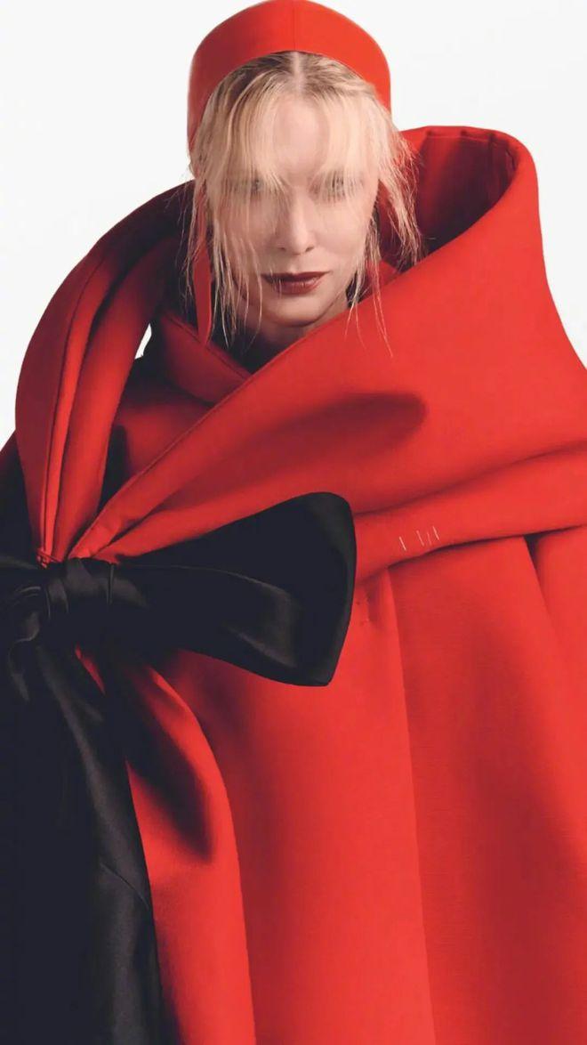 台北|再夺影后!“大魔王”凯特·布兰切特气场大开slay全程